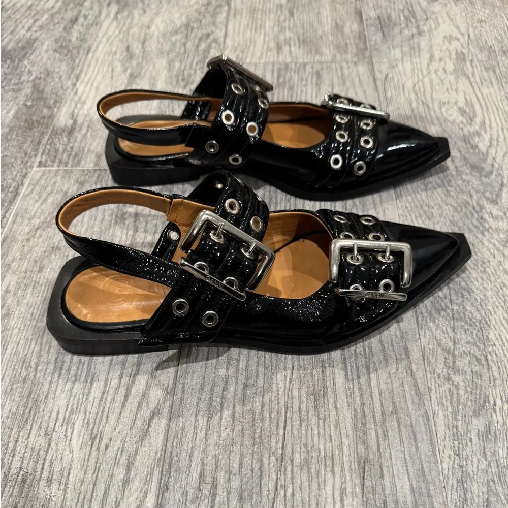 GANNI black feminine buckle ballerina flats - Picture 5 of 9